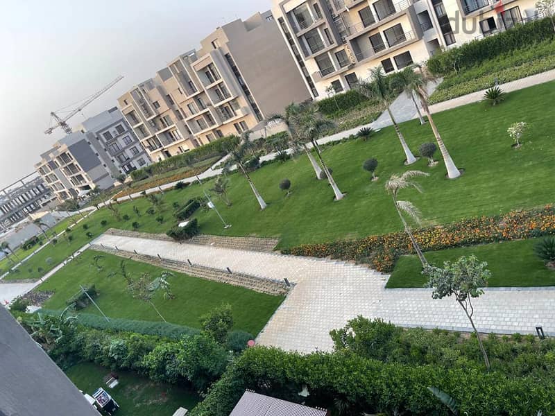 Apartment 155 meters in garden for sale, immediate delivery, fully finished, Fifth Square Al Marasem compound, the heart of the Fifth Settlement 9