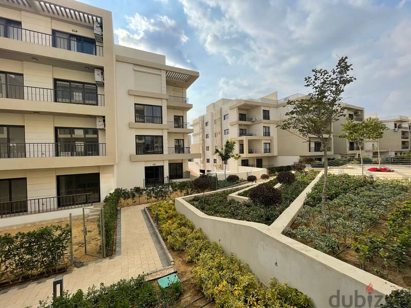 Apartment 155 meters in garden for sale, immediate delivery, fully finished, Fifth Square Al Marasem compound, the heart of the Fifth Settlement 10