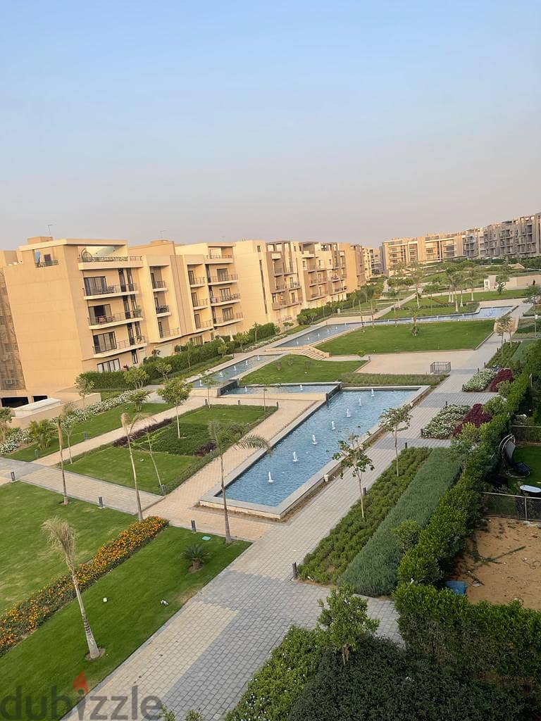 Apartment 155 meters in garden for sale, immediate delivery, fully finished, Fifth Square Al Marasem compound, the heart of the Fifth Settlement 18