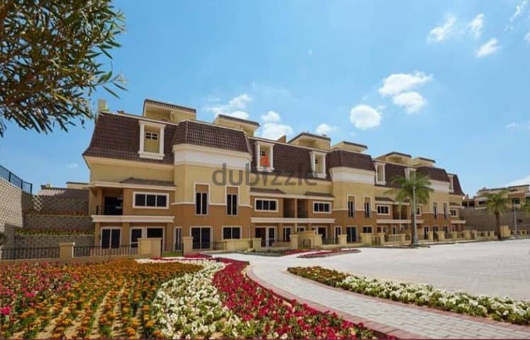 Apartment 218 sqm +  roof  127 sqm for sale in Sarai Compound next to Madinaty. . with a view on the landscape. . 6