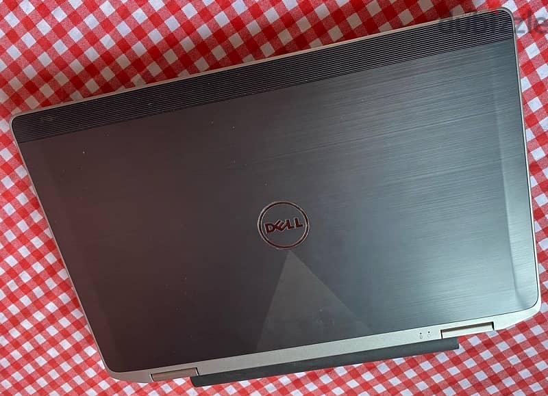 لابتوب DELL E6320 بحاله ممتازة للبيع 1