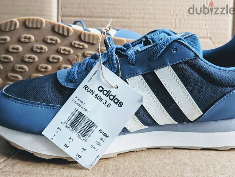 Adidas Run 60s sneakers اديداس رجال مقاس ٤٠ size 40 0