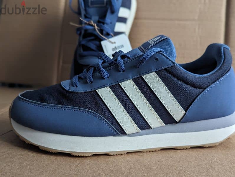 Adidas Run 60s sneakers اديداس رجال مقاس ٤٠ size 40 6