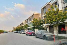 135 sqm apartment for sale in Taj City Compound in front of the airport