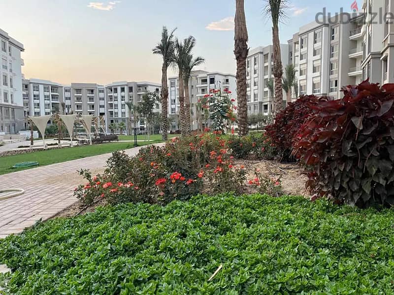 شقة 3 غرف بجاردن للبيع في كمبوند هايد بارك القاهرة الجديدة بمقدم5% وبالتقسيط علي 8 سنين 10