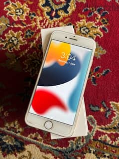 iPhone 7 Gold 32GB Excellent condition
