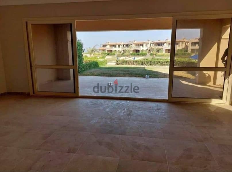 down payment of 950,000 chalets for sale in La Vista Ain Sokhna - a very distinctive panoramic view - : ground floor + private gar 3