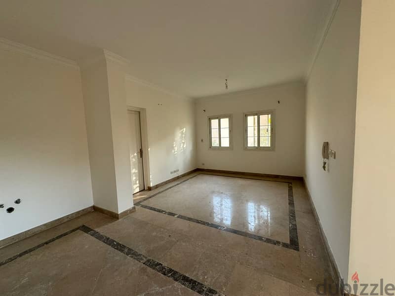 Standalone villa for sale 323m golf view with a very special price at madinaty 4