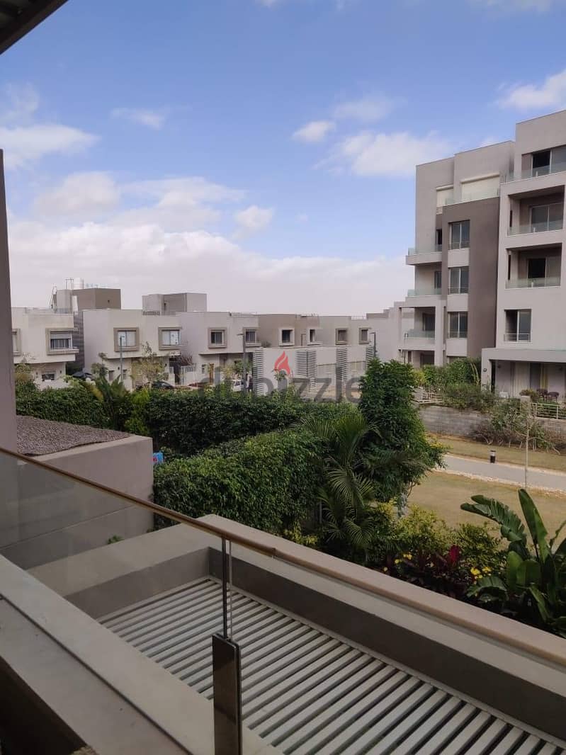 Resale apartment for sale in Palm Hills Village Gardens Katameya Palm Hills VGK at less than the company price 5