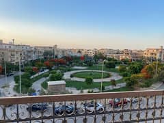 For sale, fully finished roof apartment, open garden view, 3 bedrooms, 2 bathrooms, hashemite stone facade, first residence, there is an elevator, int