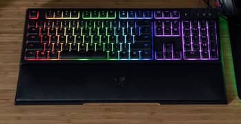razer oranta chroma gaming keyboard
