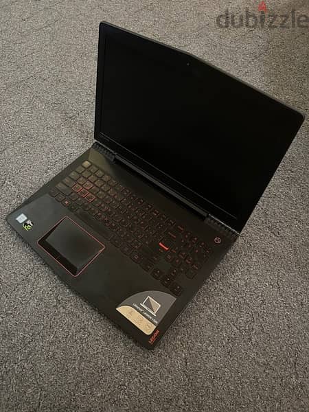 Lenovo Legion Y520 Gaming Laptop 0