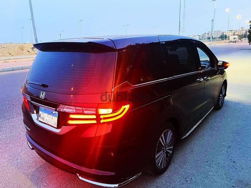 Honda Odyssey 7seats 2018  بمقدم 150000  / هوندا اوديسى 4