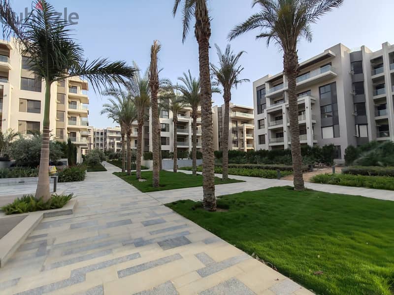Apartment resale in Tag Sultan Compound New Cairo 4