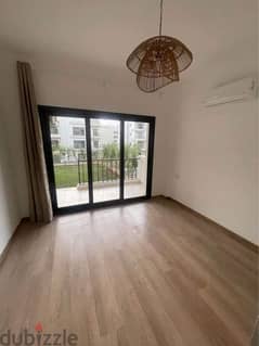 Semi furnished apartment 3rooms + Nanny view landscape rent in Fifth Square Al Marasem 0
