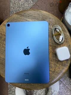 iPad Air 5 WiFi 256G Blue جديد