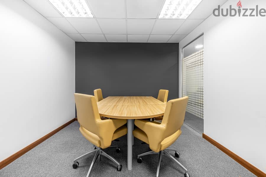 Private office space for 4 persons in Arkan Plaza 5