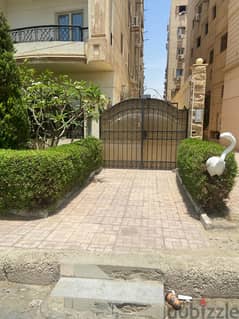 شقة للبيع 135 متر فوري متشطبة في النرجس عمارات التجمع الخامس al narges new cairo