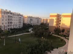 Prime Apartment in Madinaty for Sale96 sqm with Wide Garden View in B7