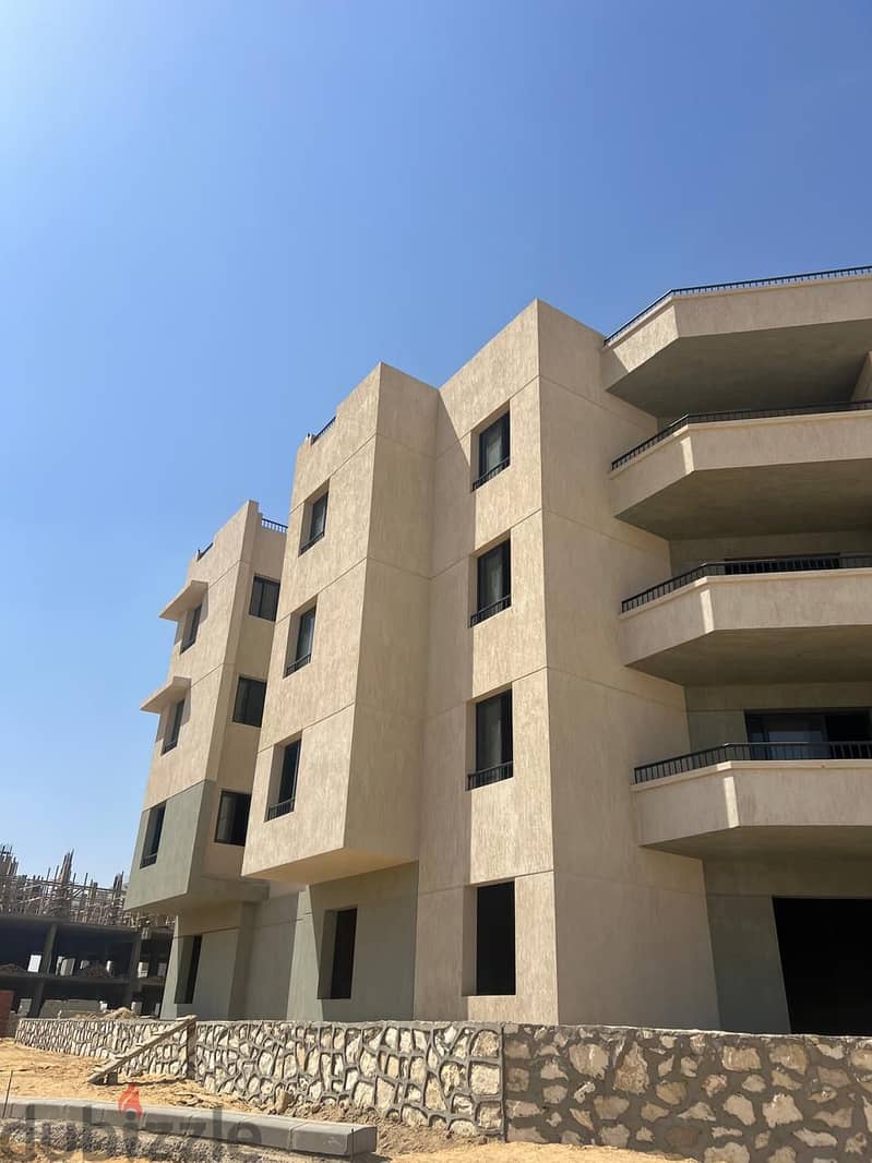 Two-room apartment for sale, nearest delivery, in The Axis Iwan  near New Gizaشقة للبيع غرفتين  اقرب استلام فى كمبوند  ذا اكسيس 6