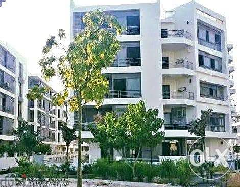 شقة vip لوكيشن ف taj city شقة بحري ارضي 136م + حديقة 82م خاصة للبيع 2