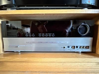 Harman Kardon avr147 receiver amplifier home theater