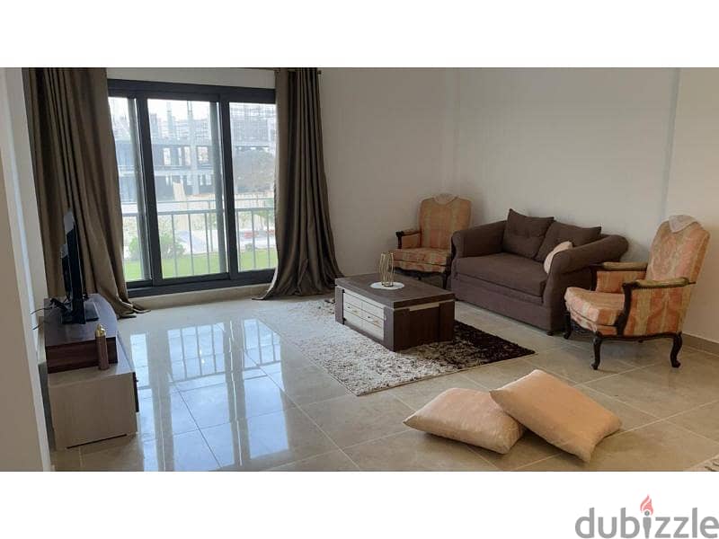 Apt with garden in Fifth Square Fully furnished  . 2