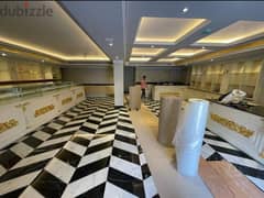 Fully finished retail 235m in Sheraton for rent