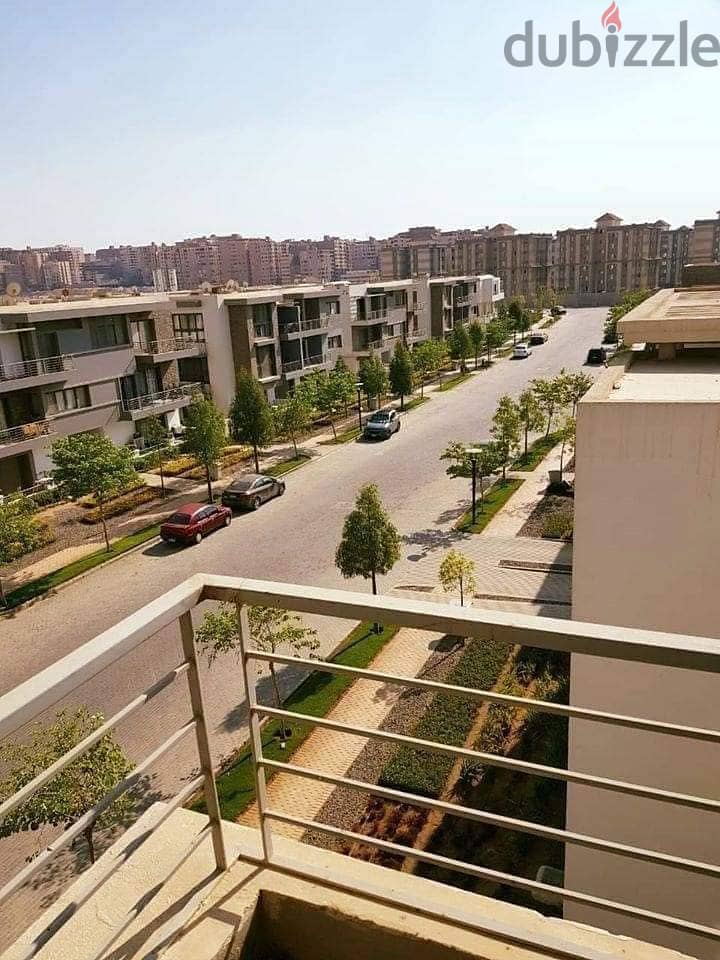 3-room apartment for sale in a prime location in front of the airport, in installments 8