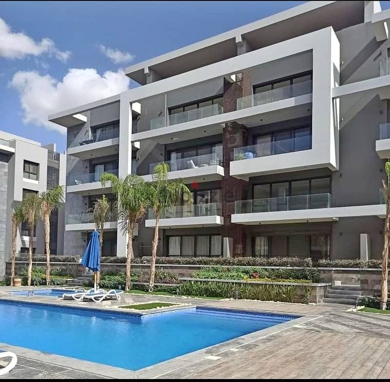Apartment ready to move for sale infront of AUC شقة للبيع علي المفتاح امام الجامعة الأمريكية 1