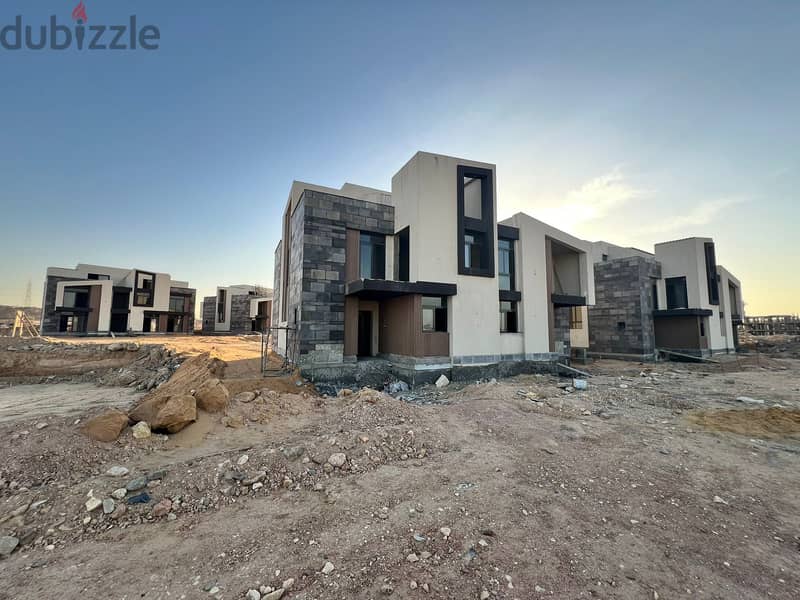 own a villa at an attractive price in the heart of Old Sheikh Zayed, on the waslet Dahshour at Palm Parks 5