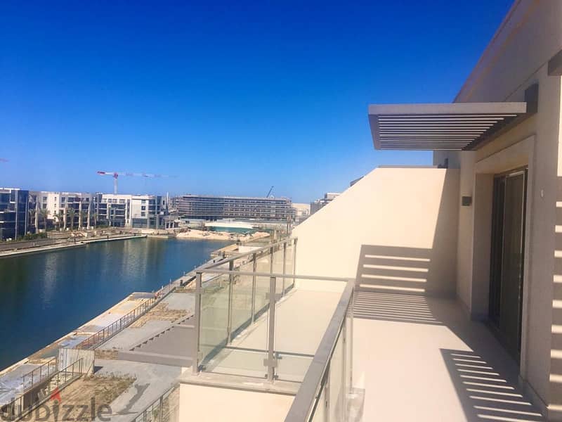 Fully Furnished and Finished Chalet for Sale in Marina 2 Marassi Direct To the Canal Very Prime Location 8
