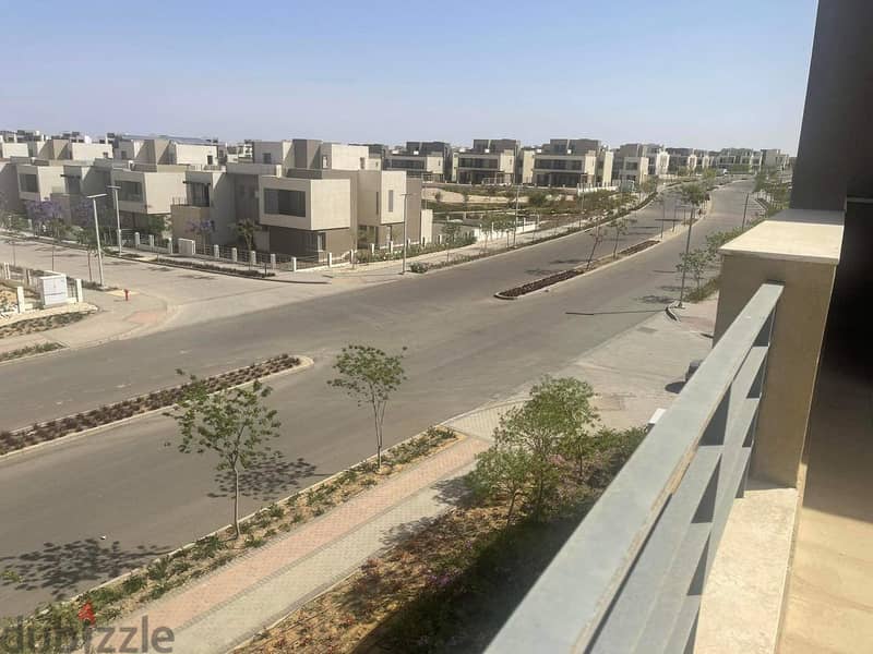 Apartment For sale in Cleo Palm hills New Cairo Golden Square Lowest Price Very Prime Location Open View 3