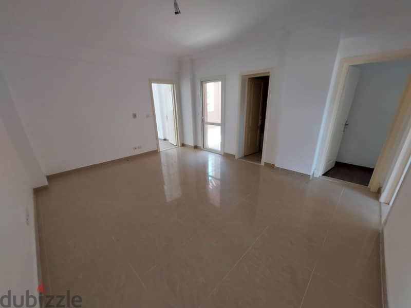 Apartment for Sale in Madinaty with Private Garden 7
