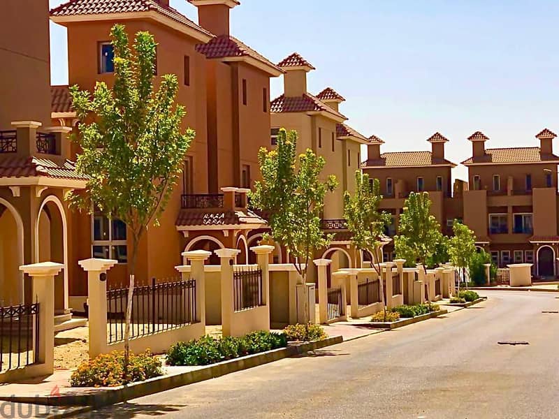 Immediately receive a villa at a snapshot price in Sheikh Zayed, behind Mall of Arabia, in special installments 3