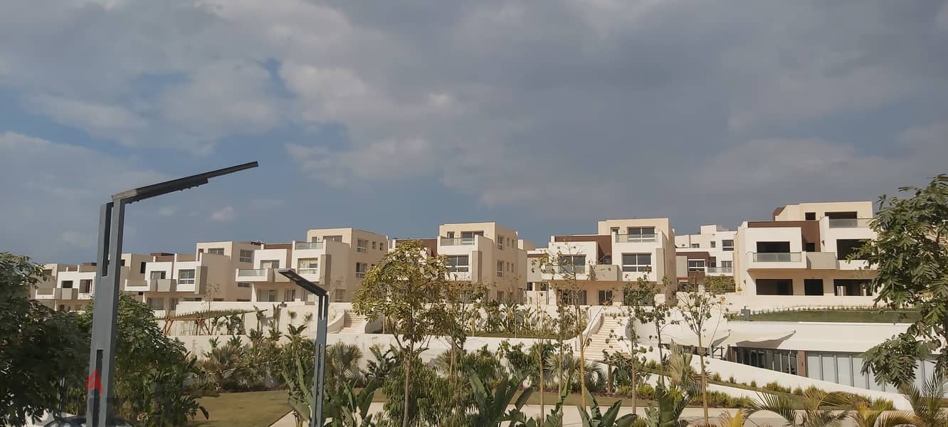 The last twin house for sale in Solaya, immediate delivery, in front of New Giza 4