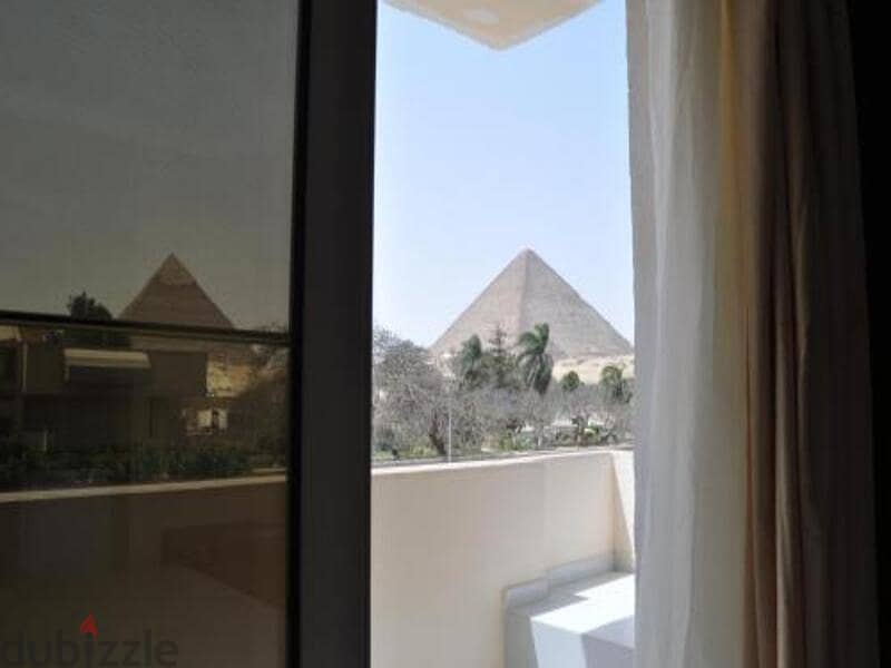 Distinctive 3-room apartment with a private garden (immediate delivery) near Mall of Egypt 1