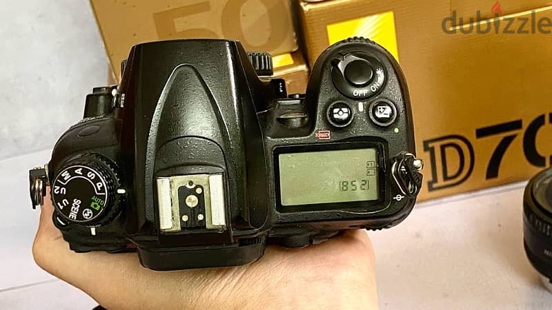 كاميرا نيكون - d7000 nikon camera وعدستين والعلب 8