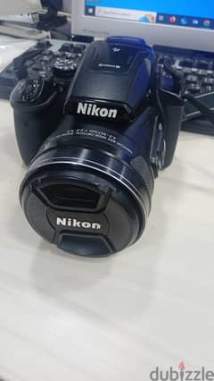 كاميرا   nikon  cloopix  p900 للبيع مستعملة