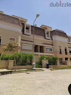 Villa for sale with 10% down payment and 8 years installments in Sarai, New Cairo, in front of Madinaty