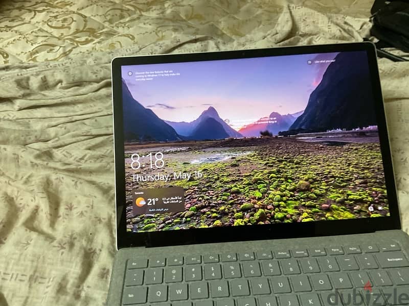 Microsoft Surface laptop 1st gen i7 7th gen 8 GB, 256 GB, 13.5 touch 3