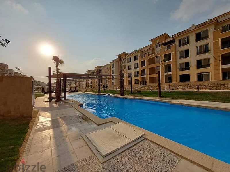 Directly on the Ring Road, own an apartment with a 93 sqm garden in the Fifth Settlement 1