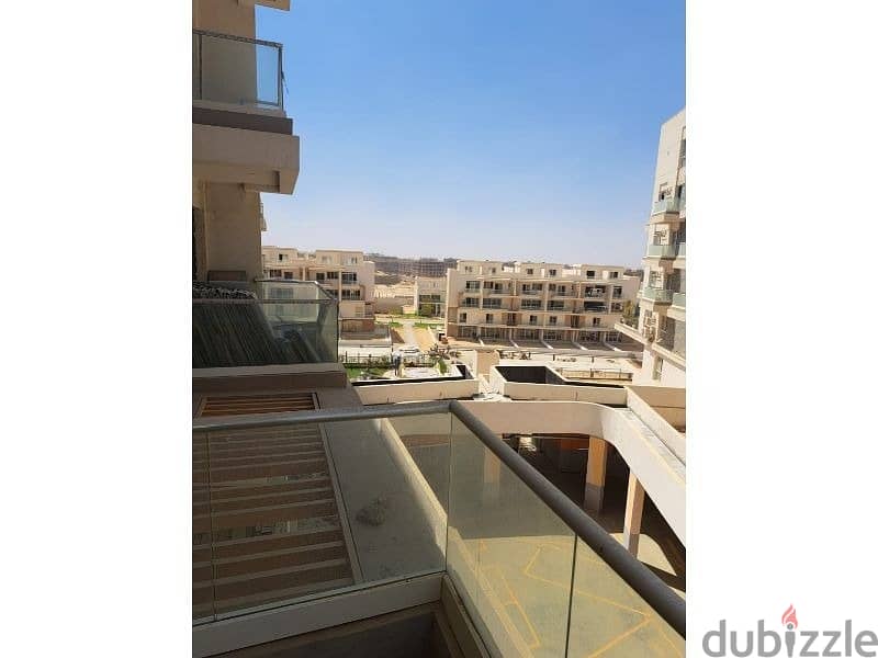 I villa roof for sale, 240 sqm view Central Park  in installments Mountain View iCity 1