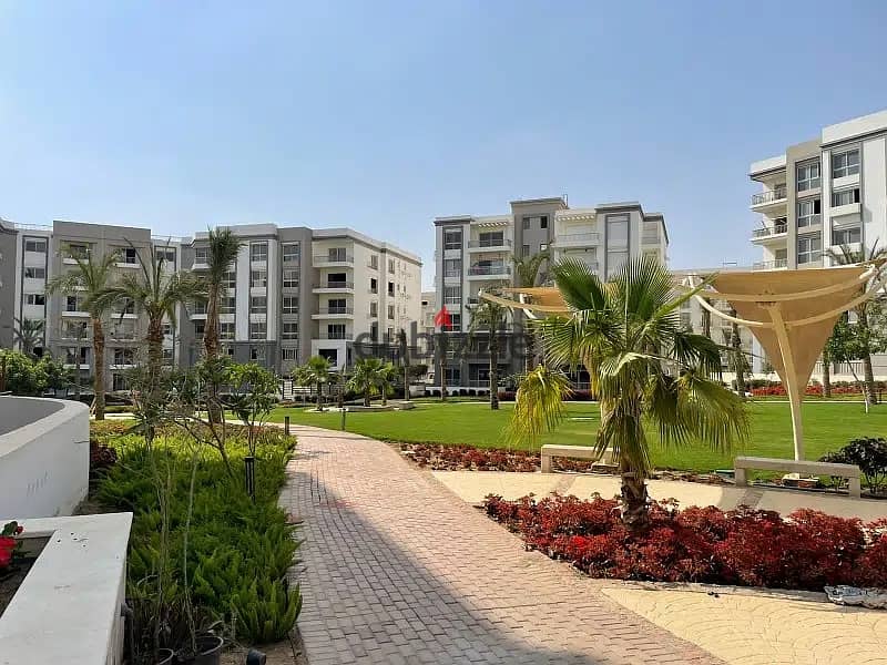 At the best price for sale, apartment view landscape ready to move in installments, in Hyde Park Compound, Fifth Settlement 8