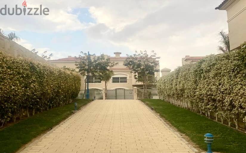Townhouse villa for sale in Shorouk, immediate delivery in installments 1