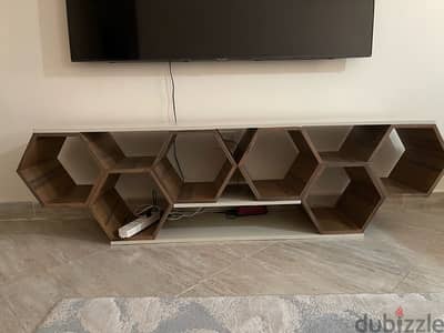 Hexagon tv unit