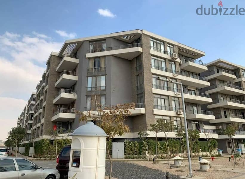 3-room apartment for sale in front of Mirage Mall - New Cairo 2