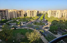 Apartment 250m , View special garden
