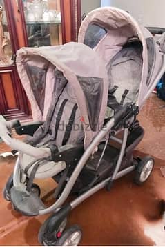 Graco original with very hi condition . . with covers & rain covers
