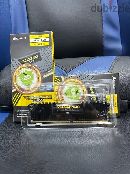 CORSAIR Vengeance 16GB 2 X 8GB DDR4 2